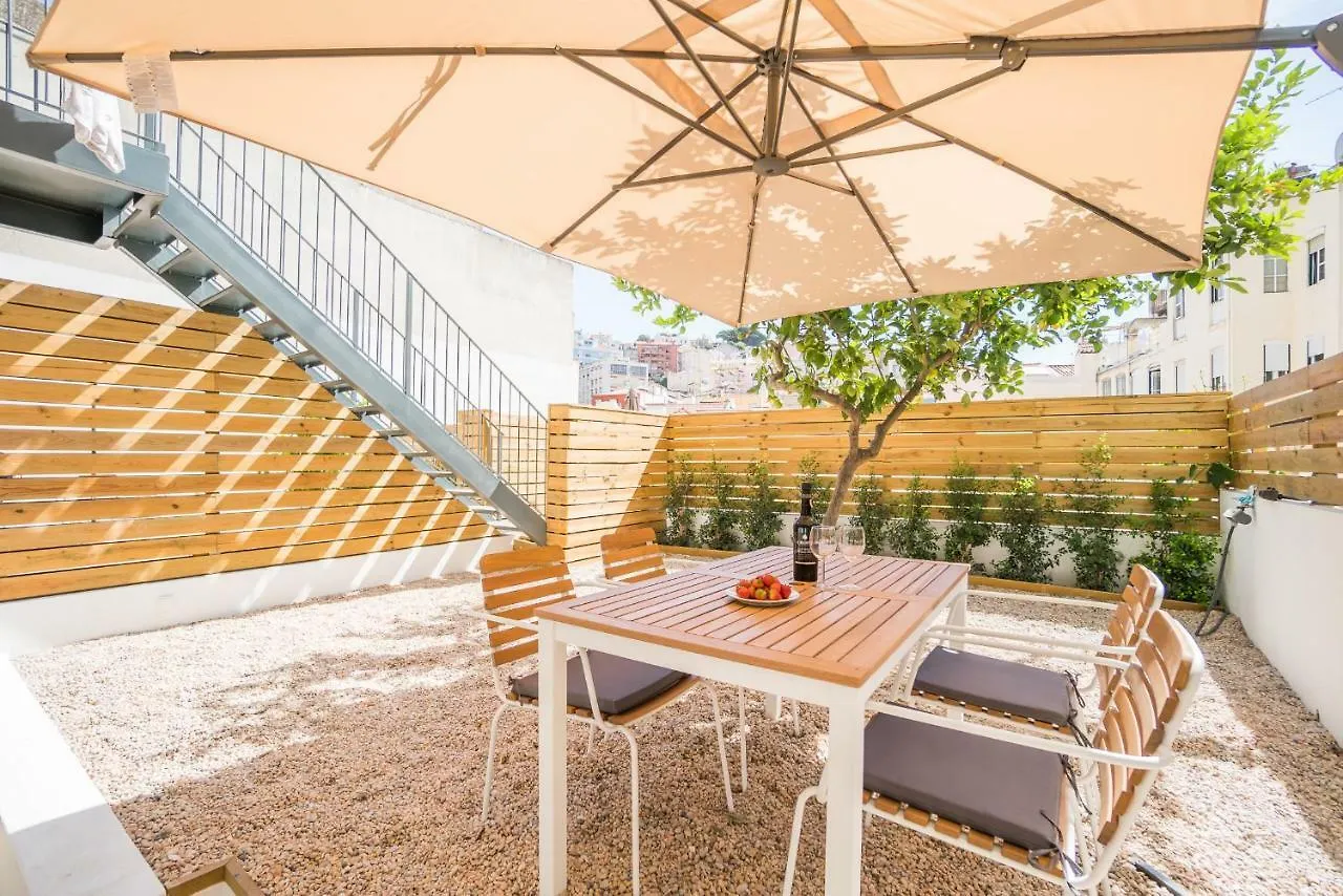 Lemon Tree Garden 3Bedroom Apartment Lisboa 0*,  Portugália